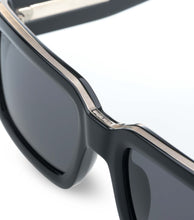 画像をギャラリービューアに読み込む, SPLE14 530BLK_04